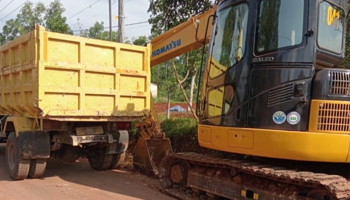 Proyek Jalan Rp3,6 Miliar di Pegantenan Diduga Bermasalah, Warga Meradang: Pemerintah Dinilai Abai