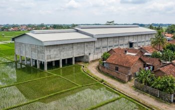 Dugaan Pelanggaran LP2B: Gudang Diduga Berdiri Di Atas Lahan Sawah Di Pademawu